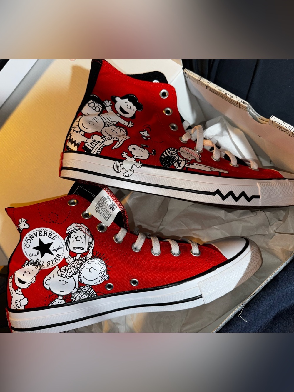 Converse x Peanuts Limited Edition Chuck Taylor High Top Sneakers - Picture 9 of 16